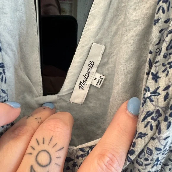 Madewell Blue and White Floral dress - Picture 2 of 3